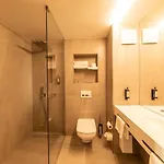 リゾート Fair Wellness & Jena