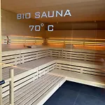 リゾート Fair Wellness & Jena 4*