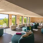 リゾート Fair Wellness & Jena