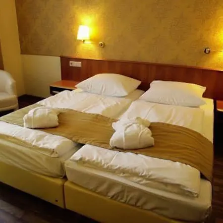 Fair Wellness & Jena Semesteranläggning (resort) 4*