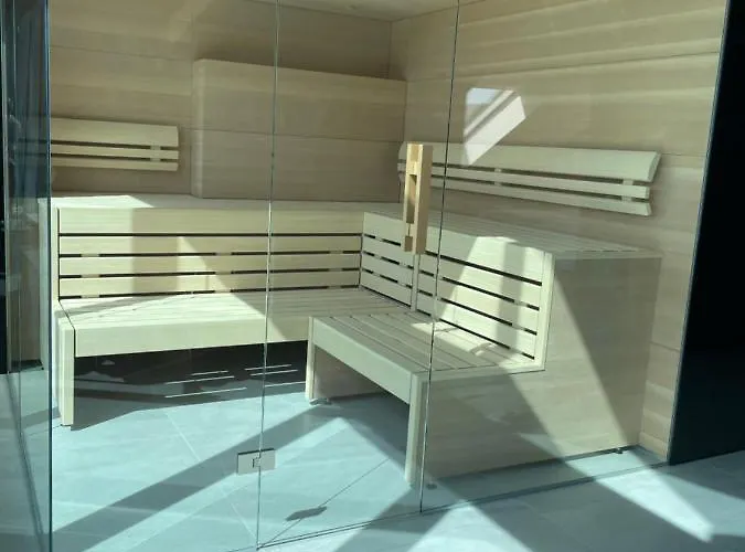 Θέρετρο Fair Wellness & Jena Zollnitz